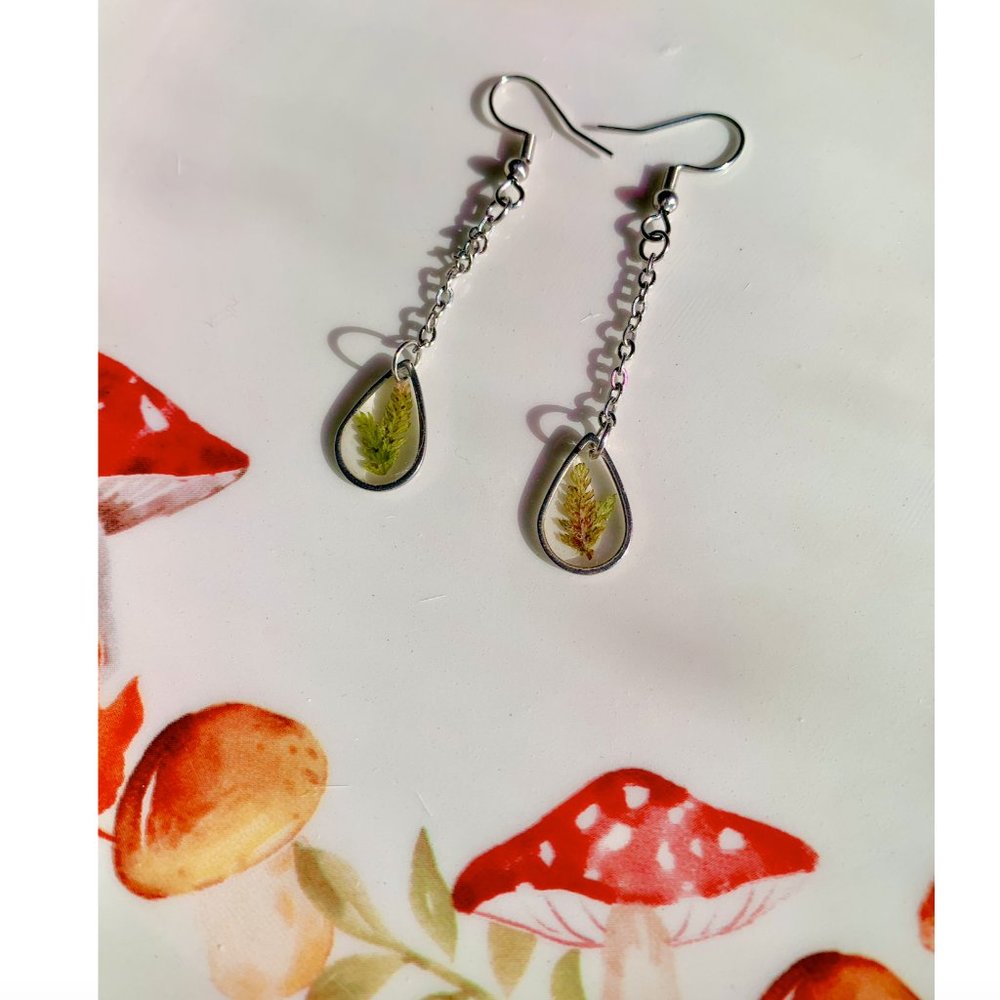 Silver Plant Dangle Earrings